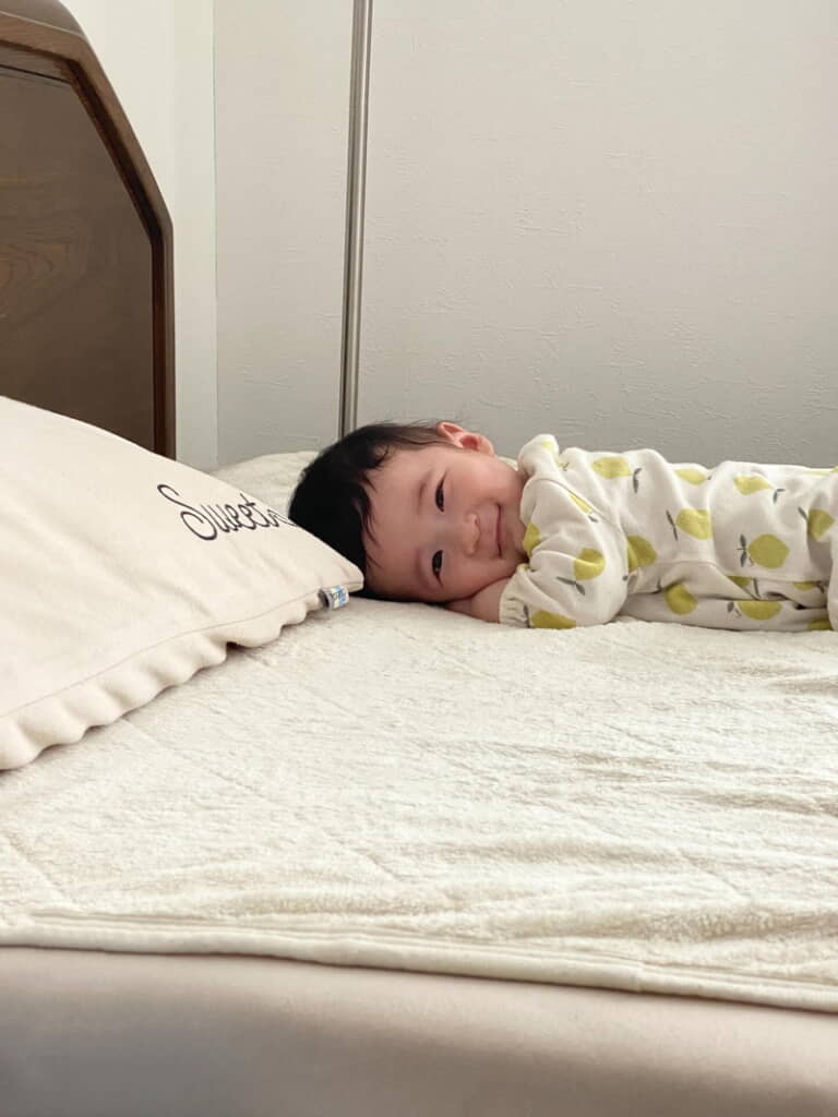 にこっ！