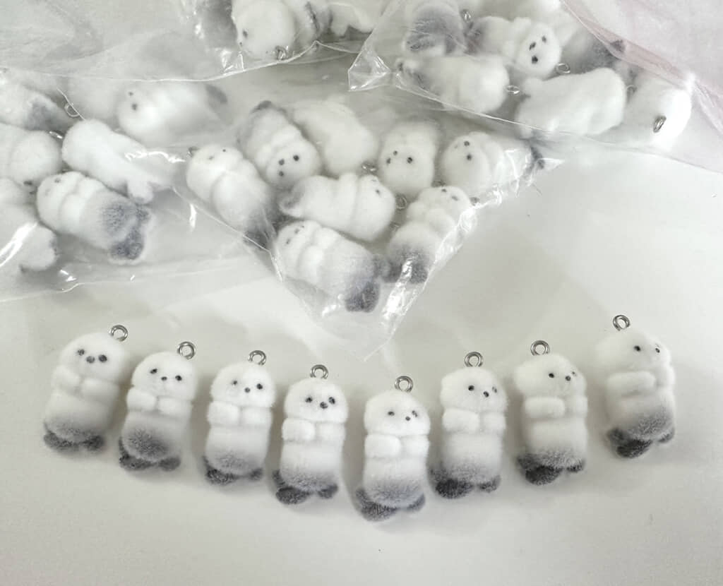 大量のラッコが到着