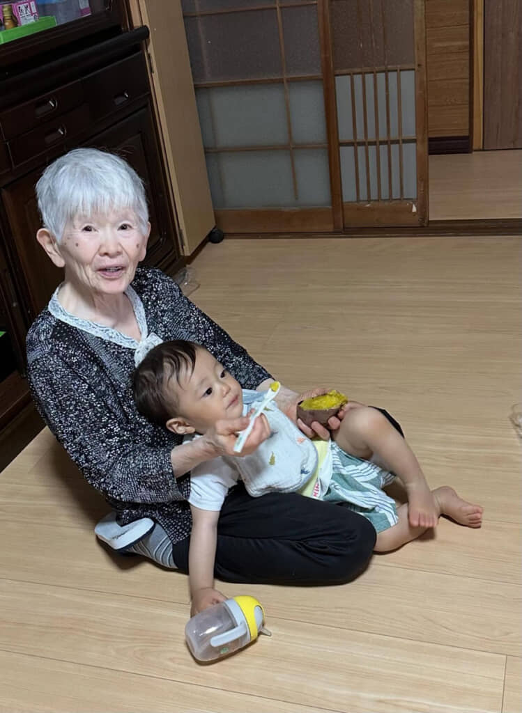 さつまいもを食べさせてもらって「余は満足じゃ」