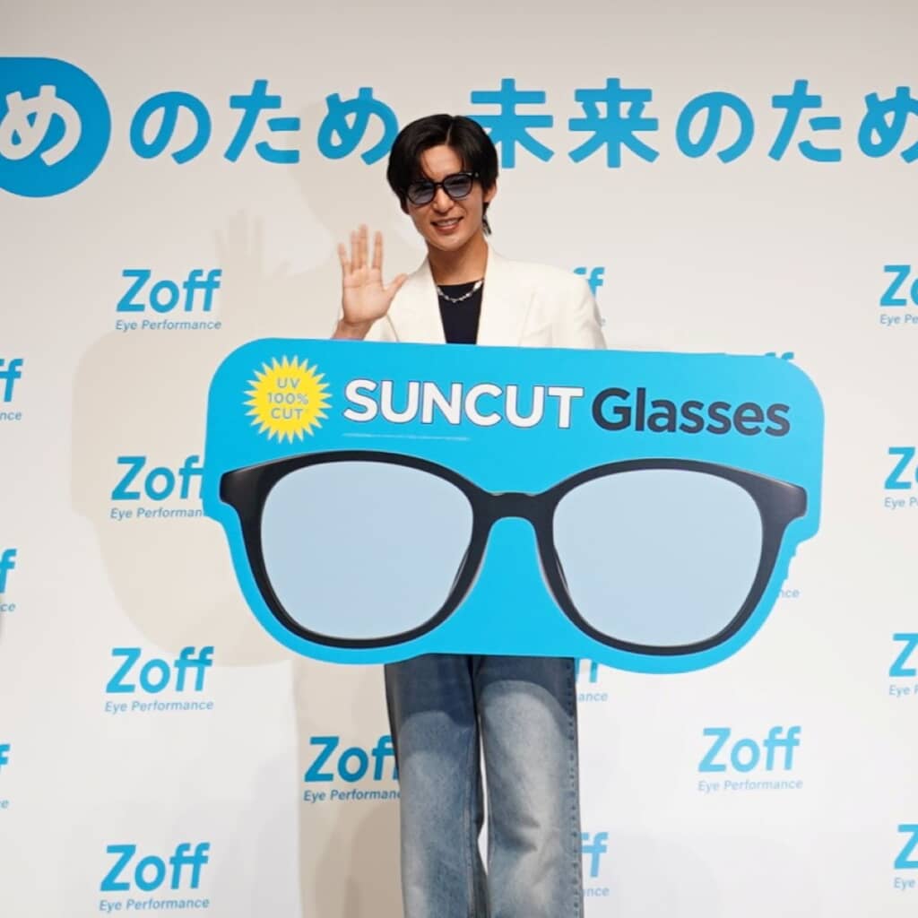 Zoff サングラス　Snow Man目黒蓮さん着用 Zoff】CM「Zoff meets 目黒蓮 SUNCUTGlasses」篇 - YouTube