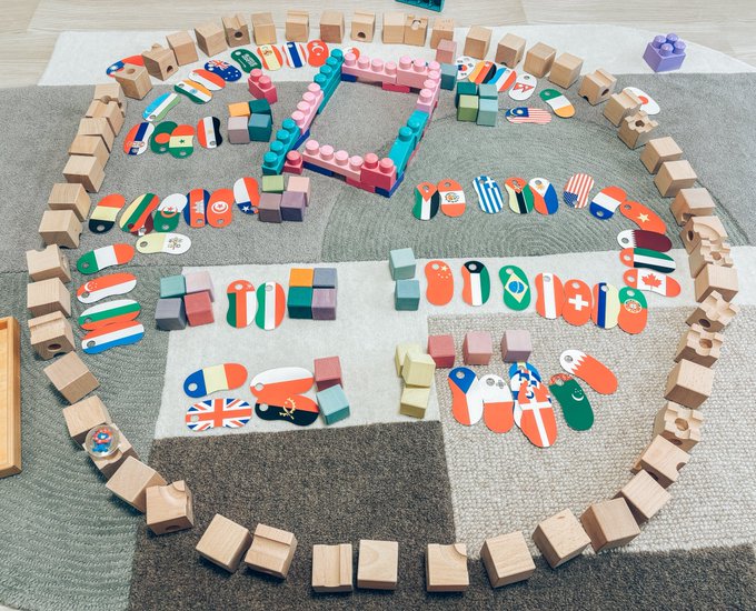 パビリオンや建物の位置関係まで忠実に再現