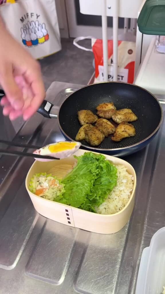 お弁当箱に詰めたら