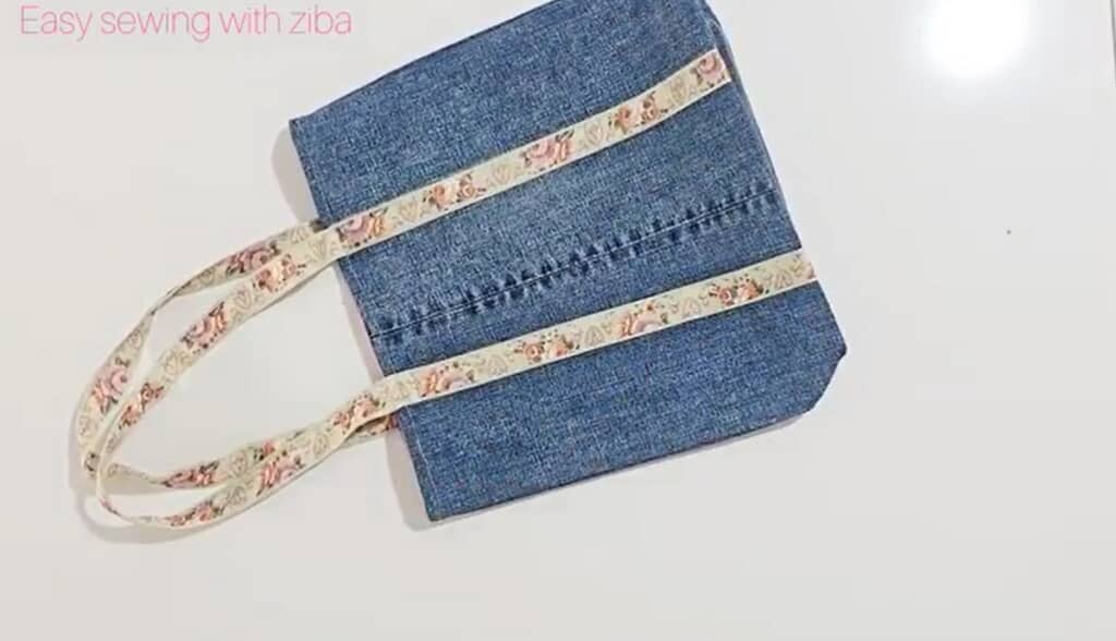 古いジーンズで作った裏地付きのトートバッグが完成