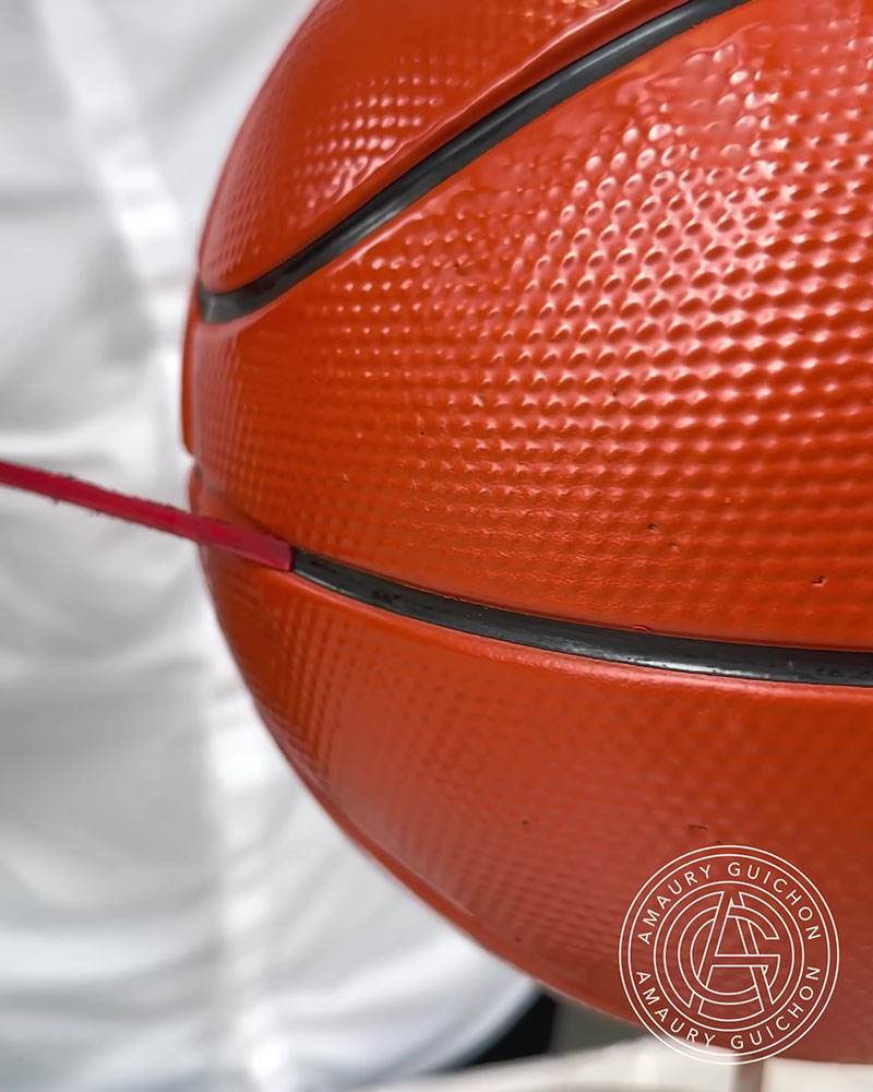 チョコレートで作ったバスケットボール