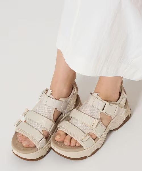 1日中履いてても疲れ知らず」 【グリーンレーベル】“Tevaの別注