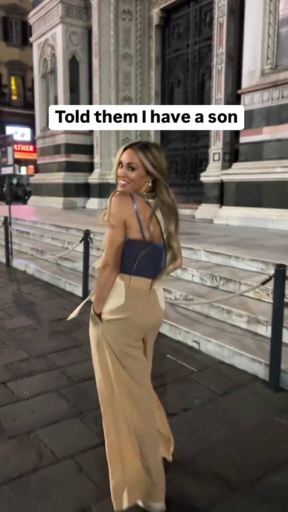 モデルのように美しいママ