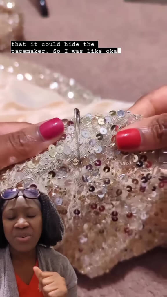 ミシンを避け、ほとんど手縫いで仕上げました