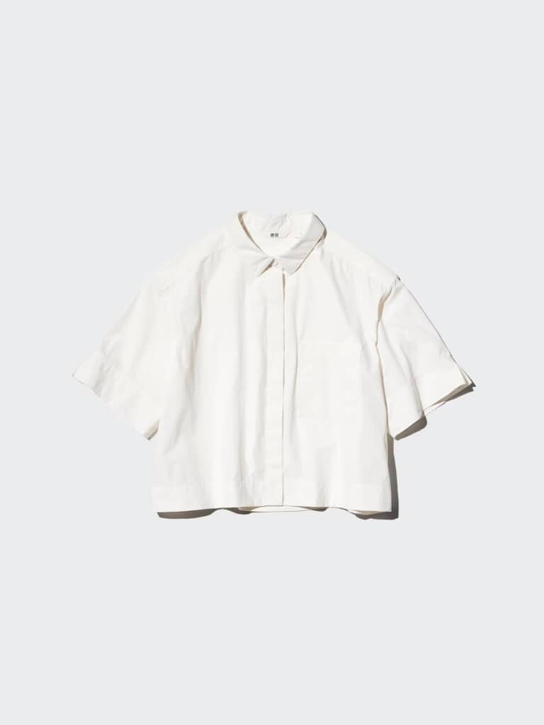 「ナイロンボクシーショートシャツ/5分袖」のオフホワイト（画像はユニクロ公式サイトより引用）