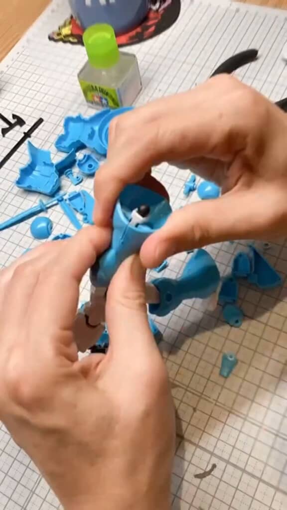 素体に鎧を着せる感じの作り方