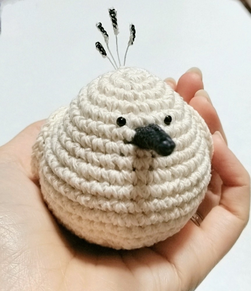 手のひらサイズのフワフワクイナ