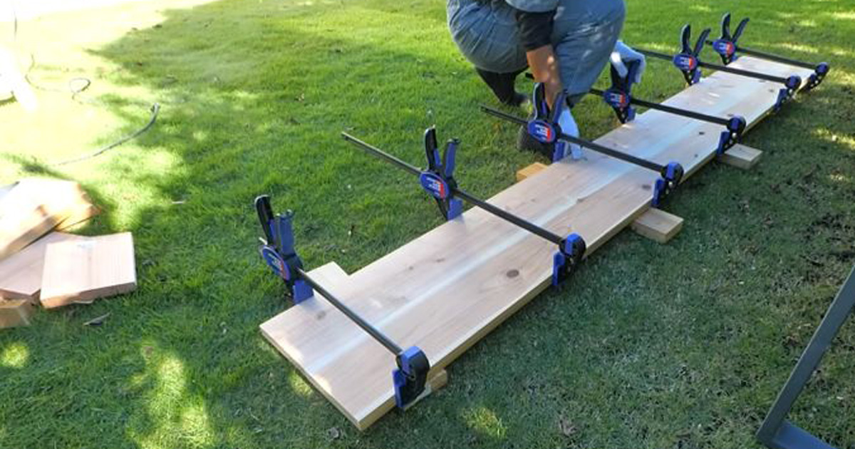 本好きの妻のため、夫が木材をひたすら組み立てていくと……　妻大喜びの完成に「お見事な仕上がり」「思いやりの仕事」（1/3） | リフォーム・リノベーション・DIY ねとらぼ