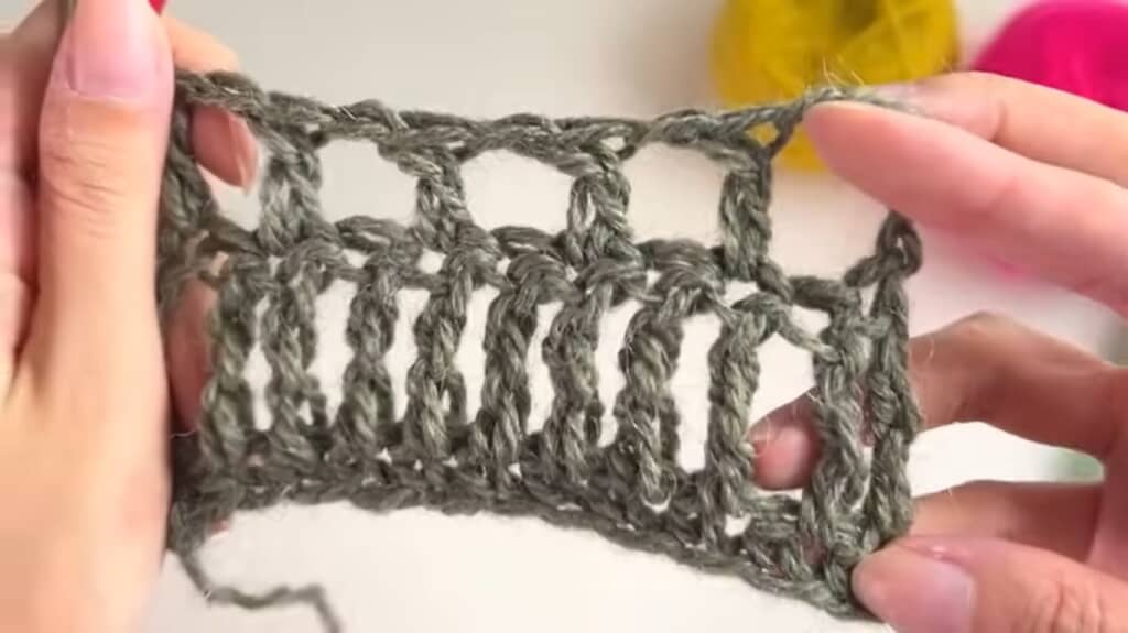 この3段を繰り返して編んでいく