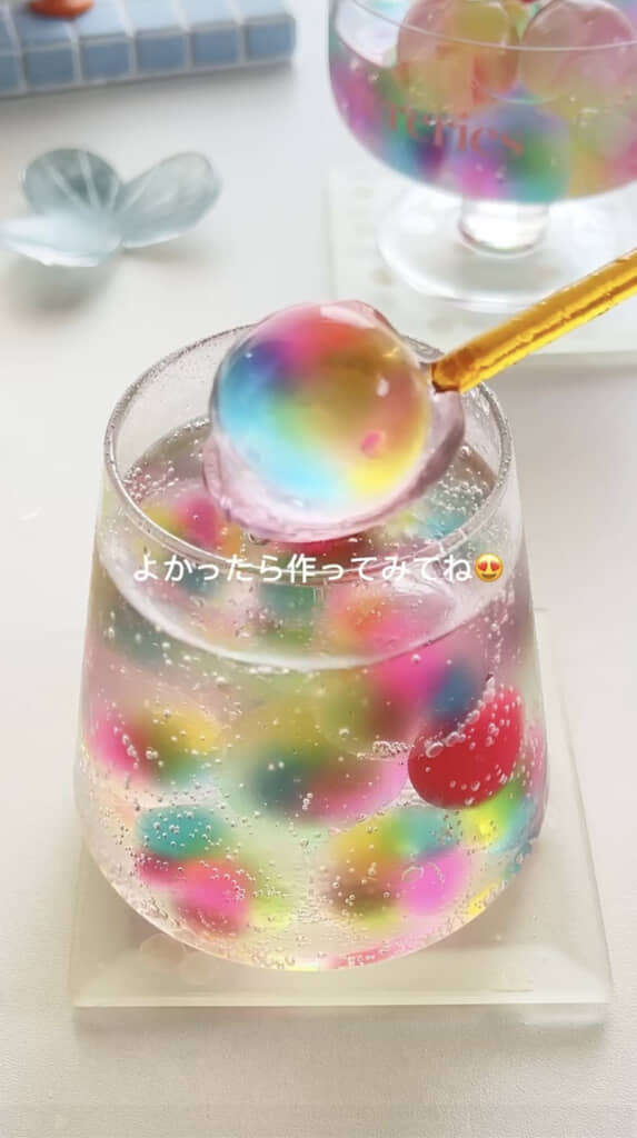 ソーダを注いでいただきます