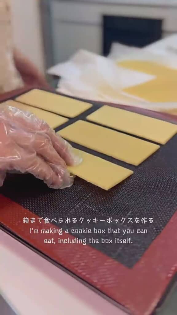 箱まで食べられるお花のクッキーボックス作り