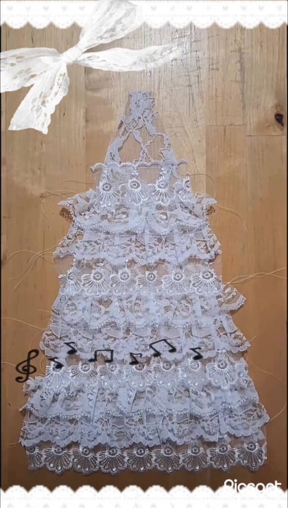 レースをティアードにしたところ