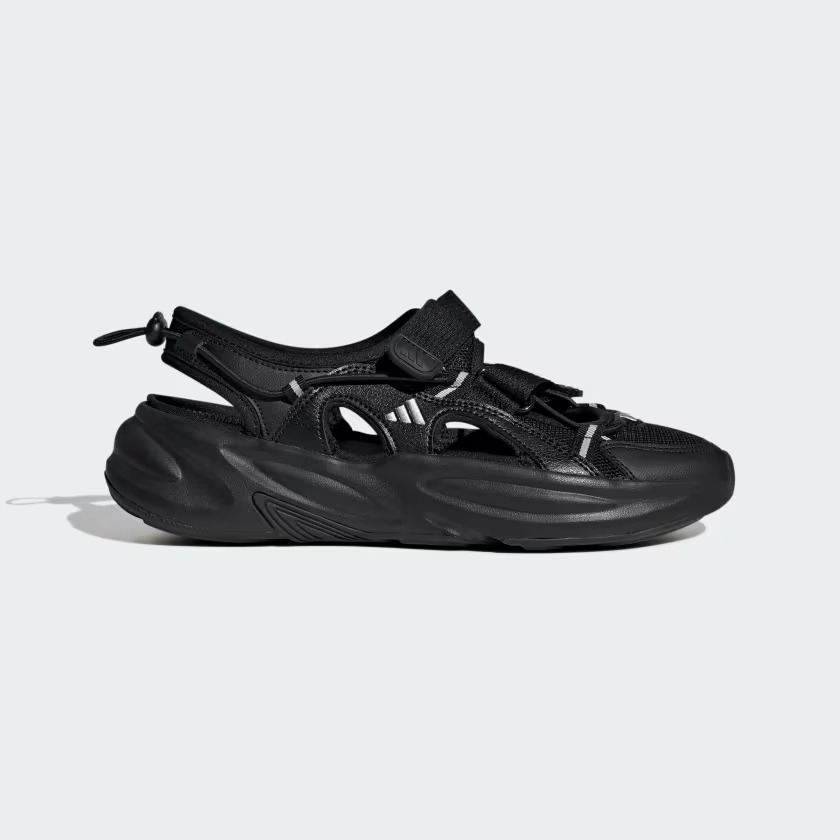 軽くて履きやすくて歩きやすい」 【アディダス（adidas