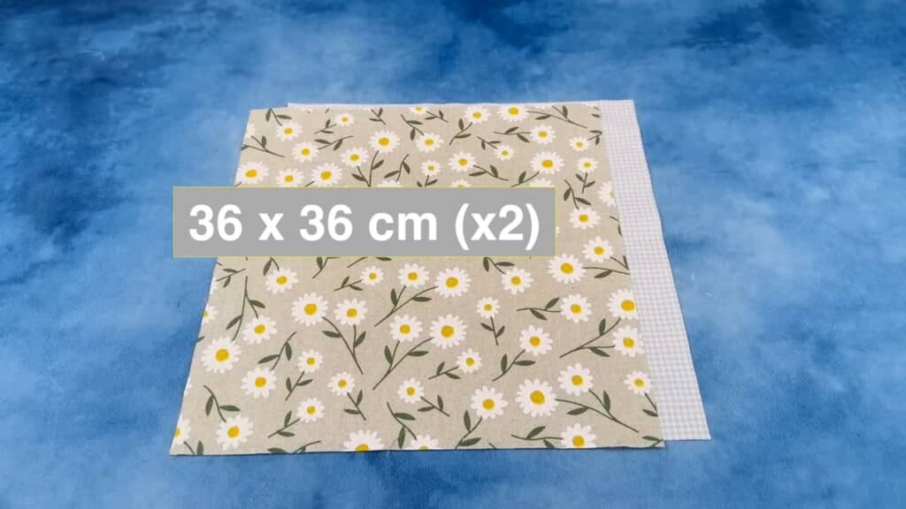 布2枚といくばくかの糸、ミシンと裁縫道具があれば作れます