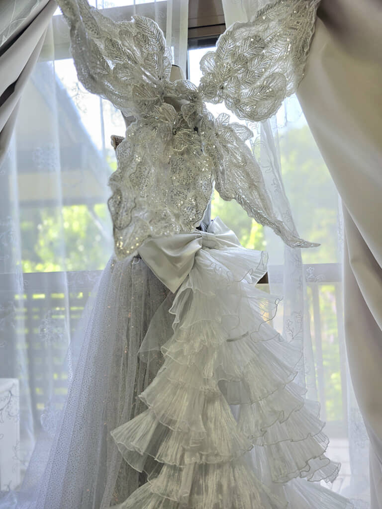 後ろ姿もゴージャス