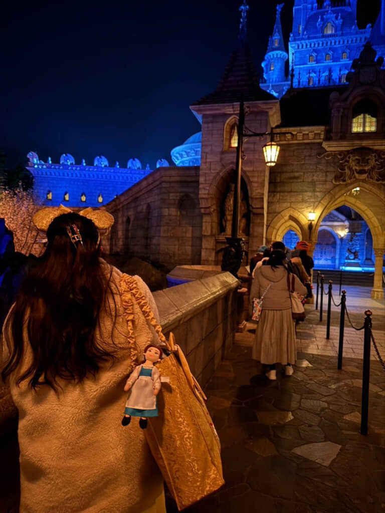 ここにガストンが落ちたのか……