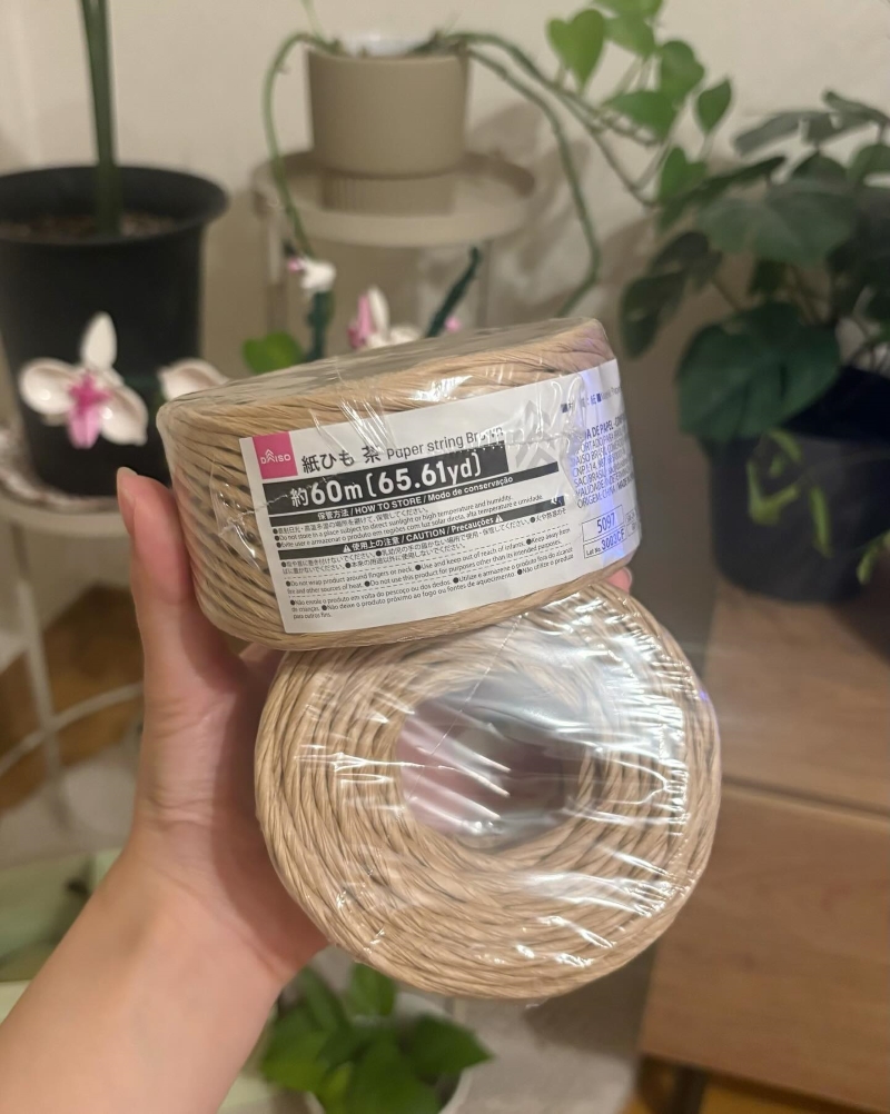 ダイソーで買った110円の紙紐