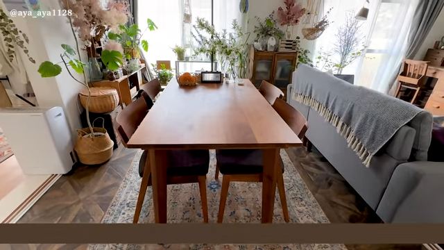 「団地とは思えない!!」「センスが光ってます」　築50年の団地、好きなものに囲まれた一人暮らしのお部屋がステキ（1/2） | 住まい ねとらぼ