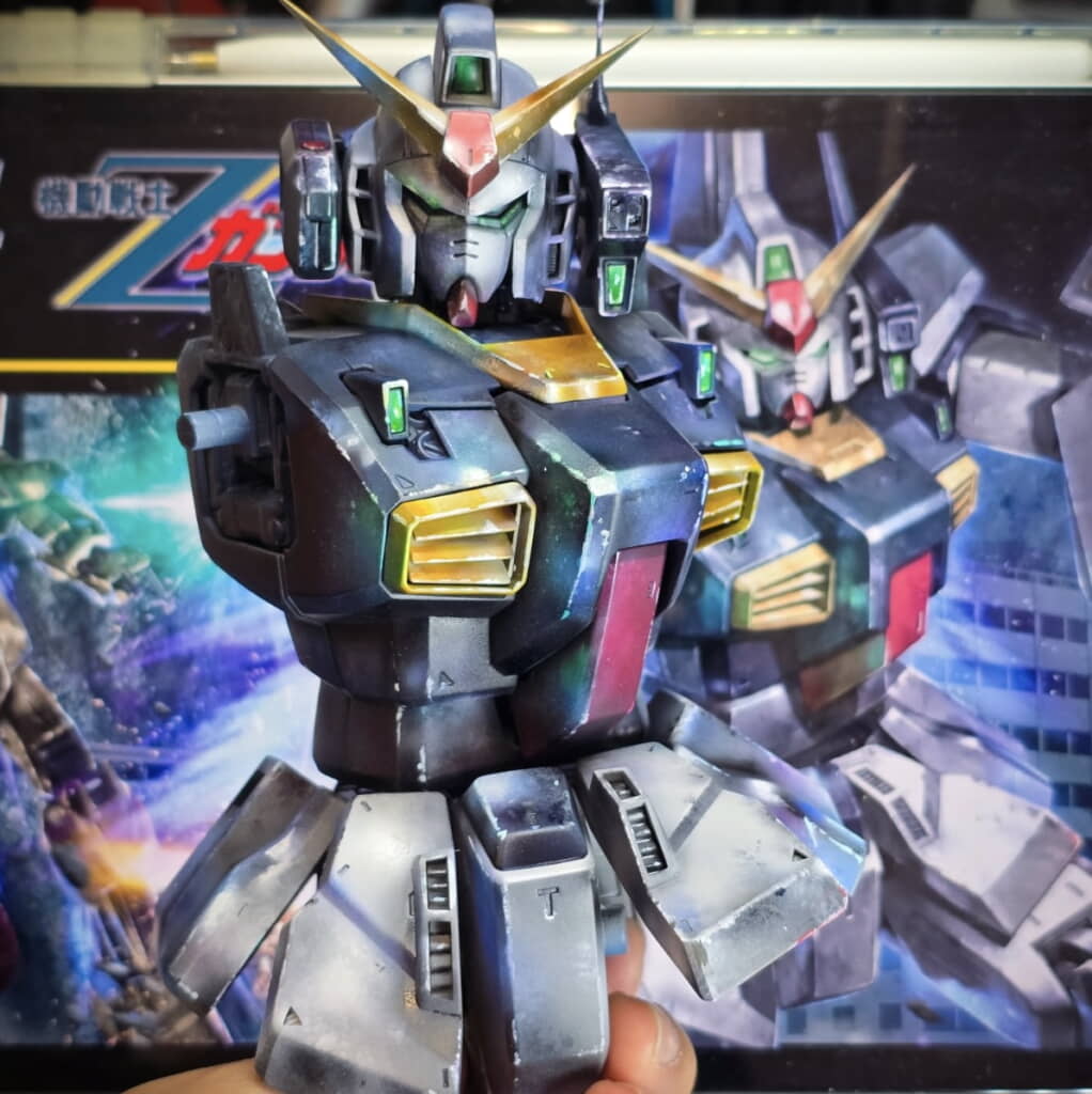 箱絵を忠実に再現した塗装