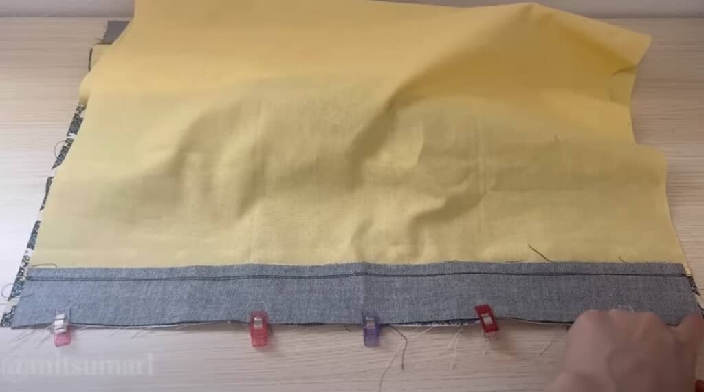 表地と内布を縫い合わせます