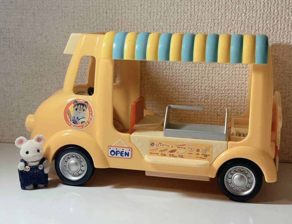 シルバニアファミリーのキッチンカーをリメイク