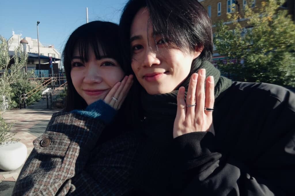 結婚した2人