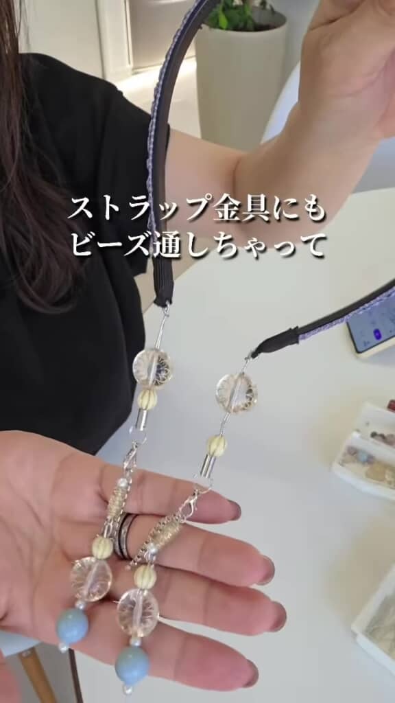 ビーズで作ったオリジナルのカチューシャピアス