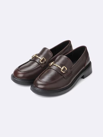 天才！ このローファーをこの値段で…」 GUの“2990円ボリューム
