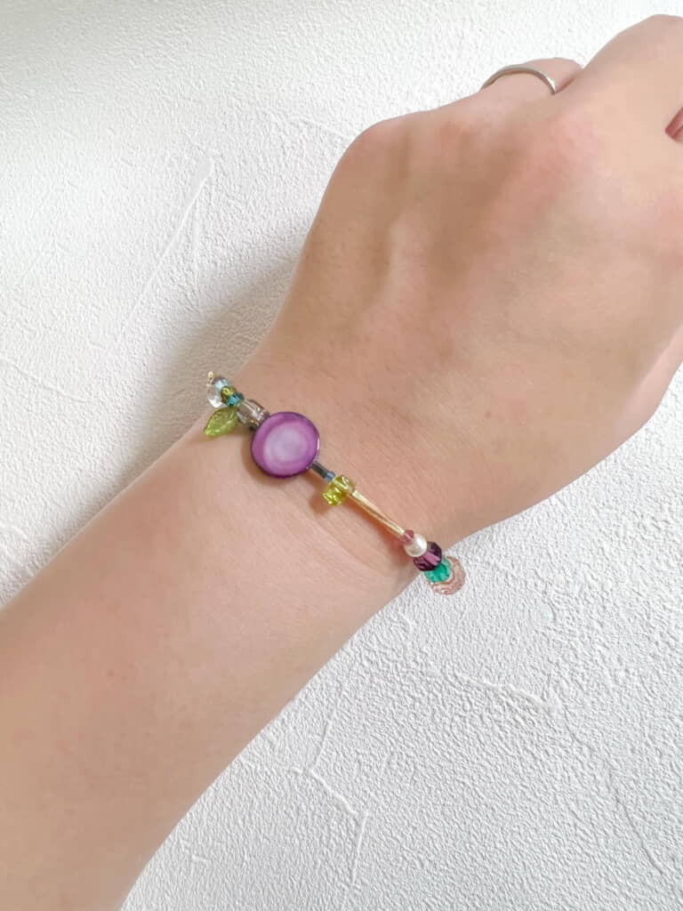 普段から身に着けられそうなすてきなデザイン