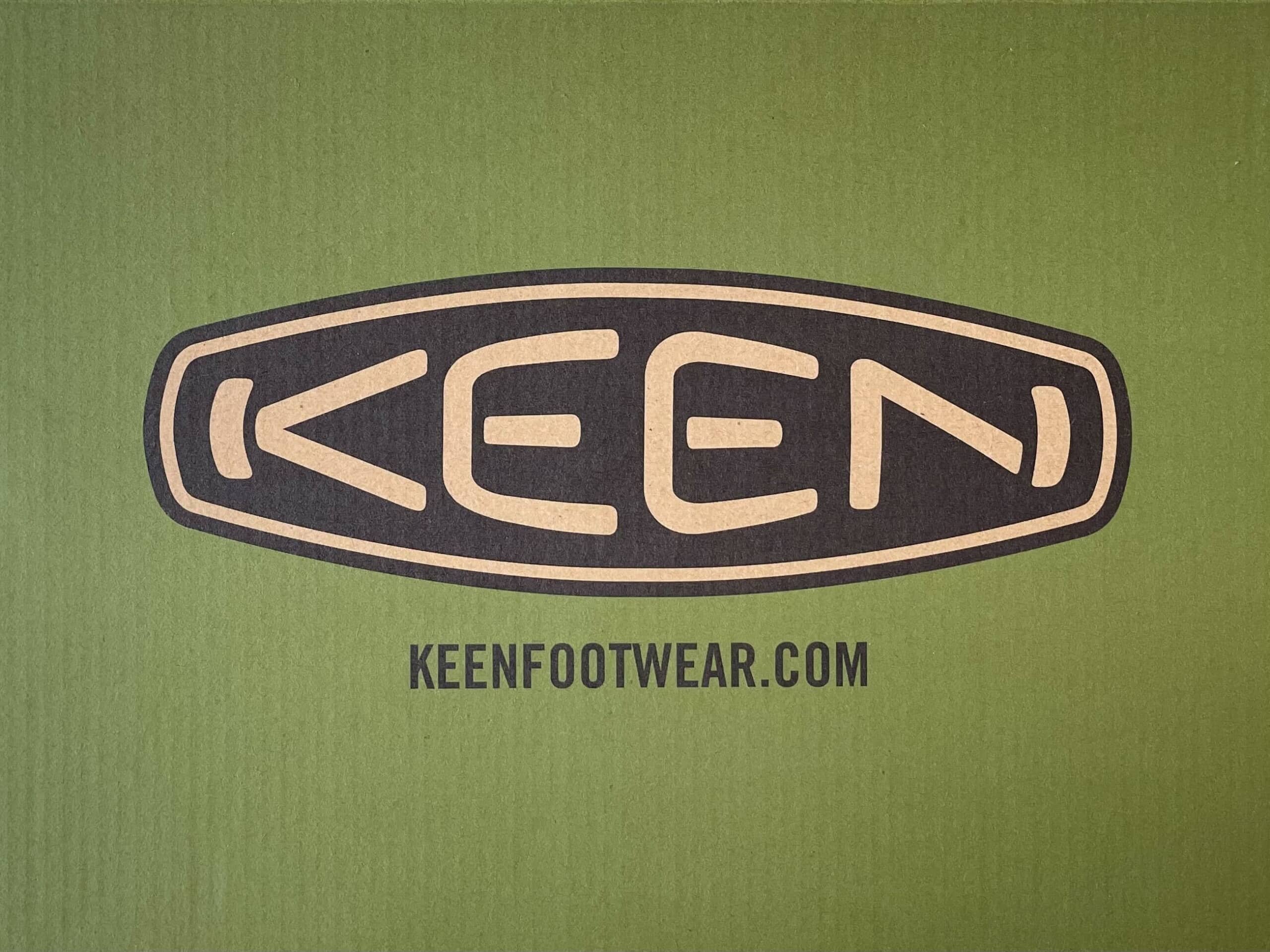 「疲れない」「裸足で歩いてるよう」　KEENのサンダルが“極上の履き心地”だとうっとりする人続出　「色違いで2足目」「3キロ歩いて問題なし」「おしゃれだねって言われる」 | シューズ ねとらぼリサーチ