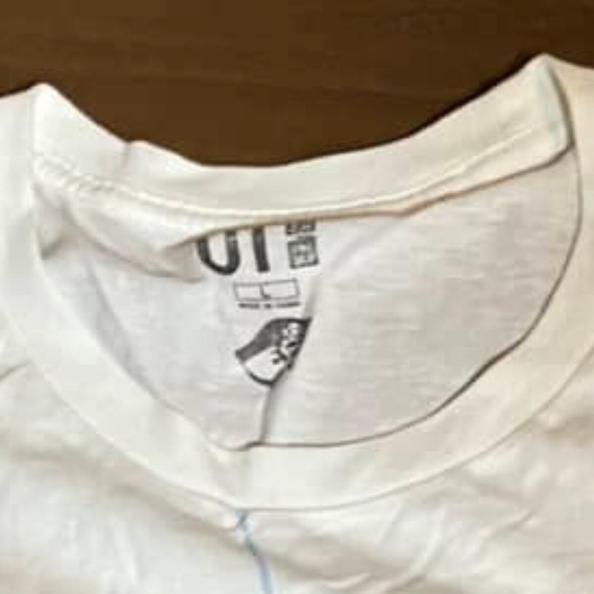 ユニクロTシャツ→8年間ずっと着ていたら……　「そんなことあるんかw」衝撃の変化が280万表示「オシャレ上級者だな！」 | ライフスタイル ねとらぼ