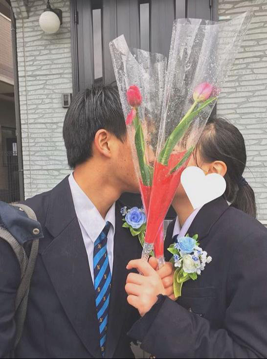 中学生で付き合い始めた2人