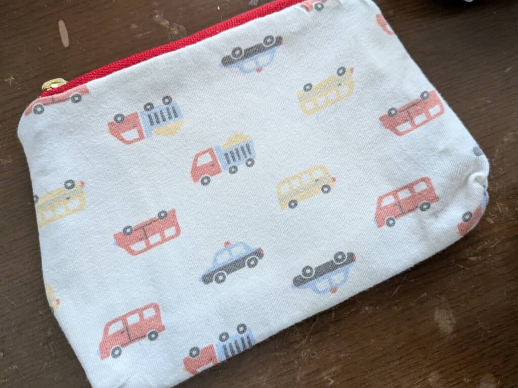 息子くんのロンパースがポーチに変身！