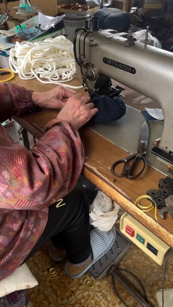 足踏みミシンを使いこなす