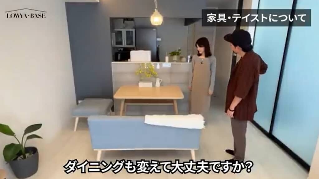 ダイニングのベンチチェアとオットマンスタイルをチェア2脚とベンチタイプに変更