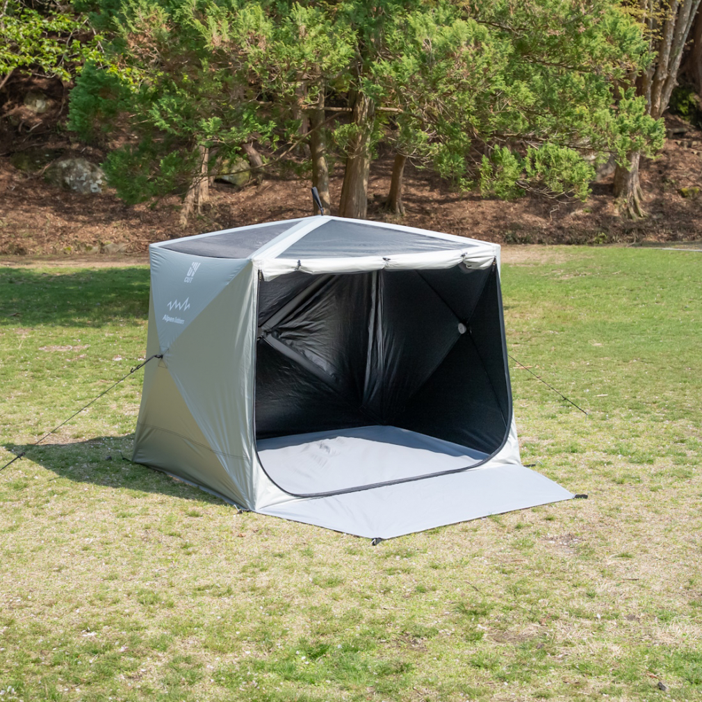 Alpen Outdoors（アルペンアウトドアーズ）100%完全遮光 スクエアシェード