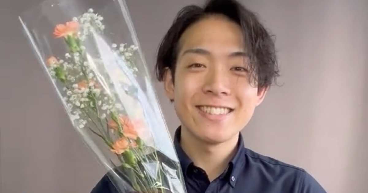 スーパーで買った花→プロが飾ったら……　“見違えるような仕上がり”に「おー」「その発想なかった」（1/2） | ライフスタイル ねとらぼ