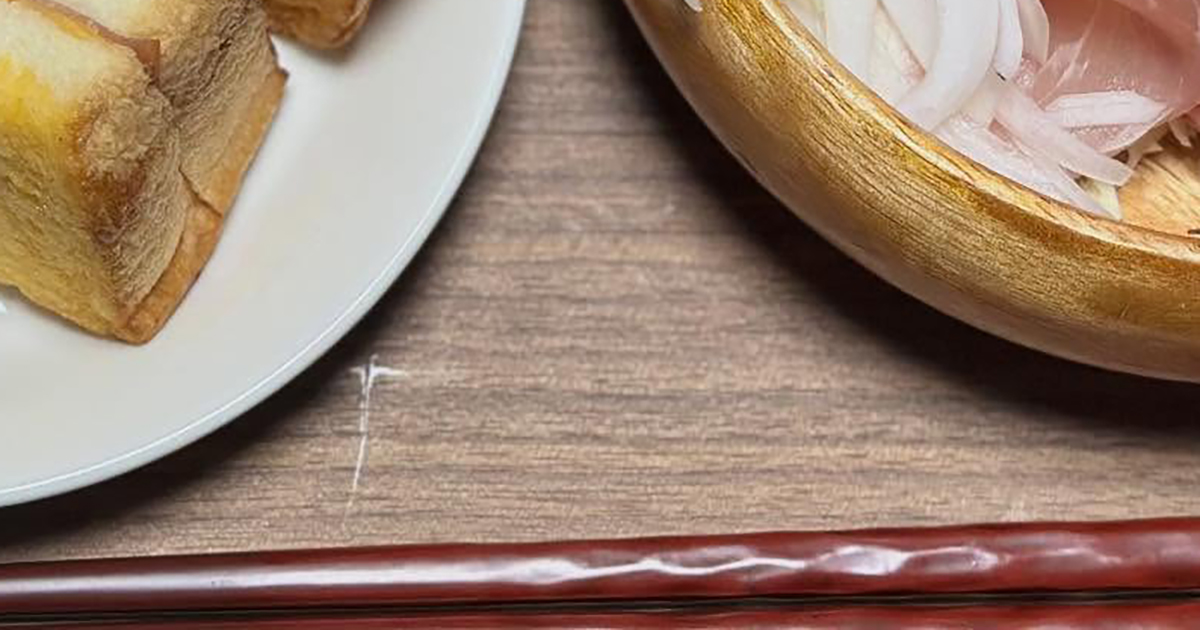 「こんな実家が良かった」　69歳母が作る“朝ごはん”がすごい！　「幸せな食卓ですね」「モリモリ元気が出そう」（1/3） | グルメ ねとらぼ