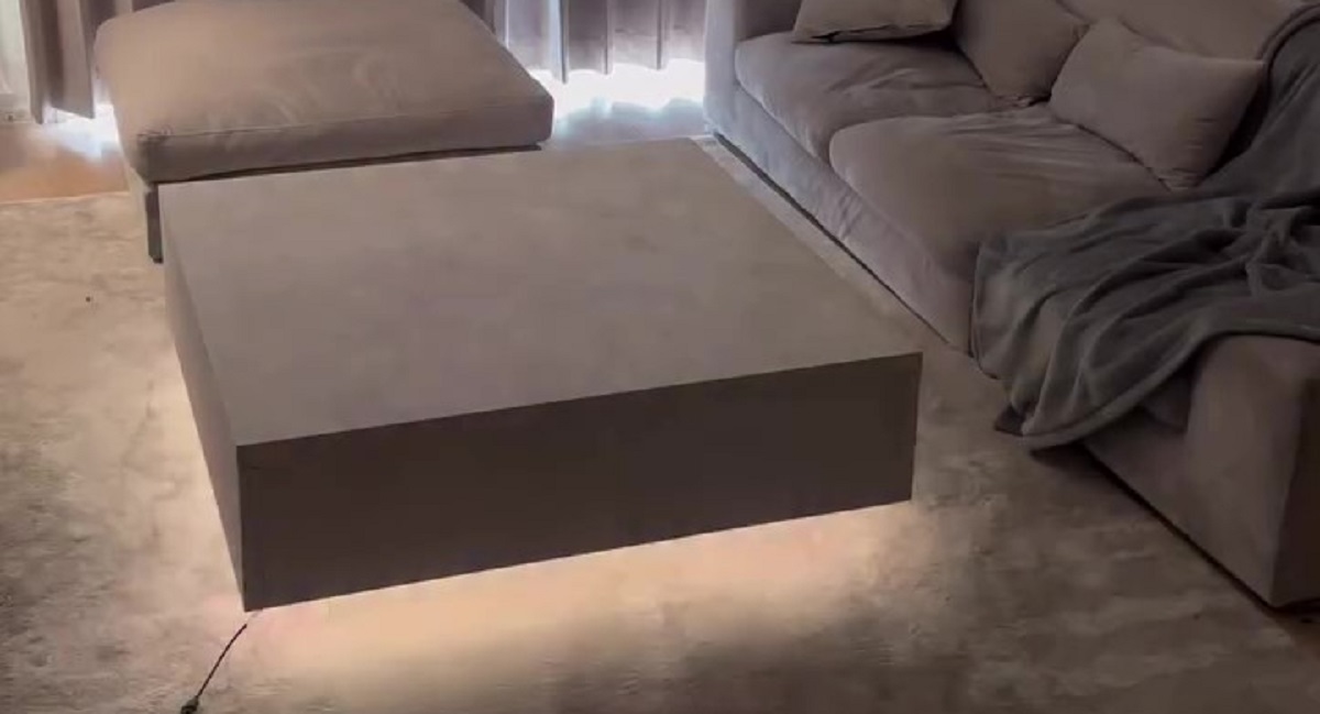 LOWYAのおしゃれなローテーブルを購入→半年、使い続けたら