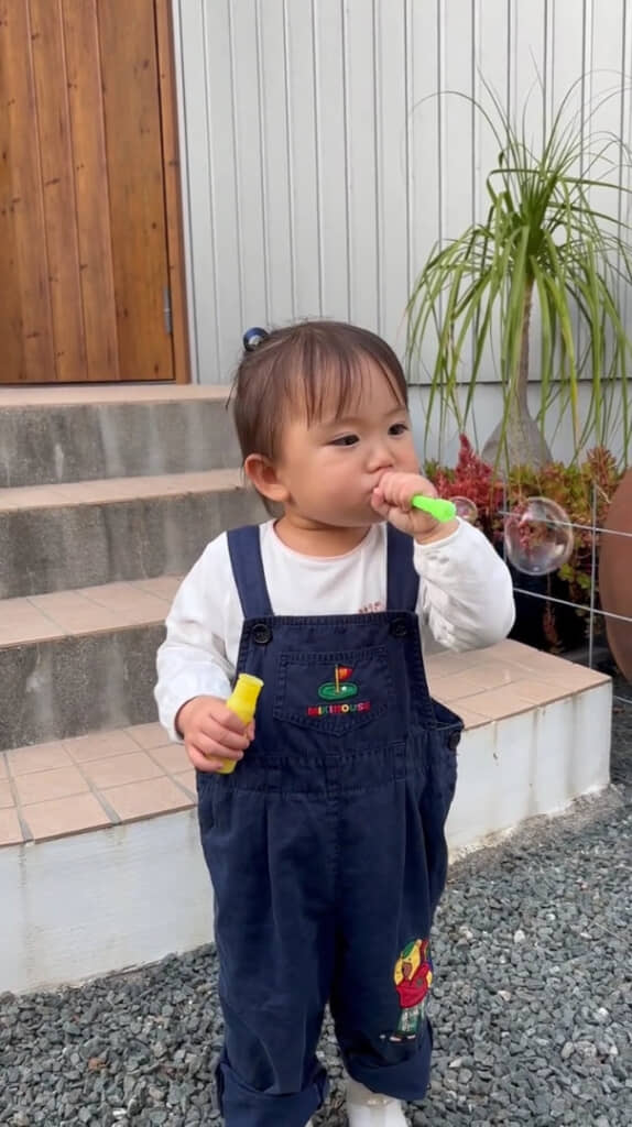 しゃぼん玉も上手！