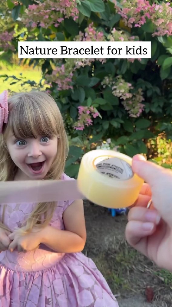 ワクワク顔の女の子