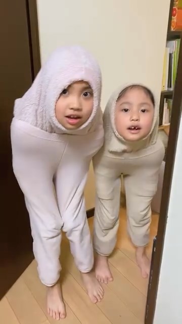 ピタッ……いったいなんなんだよ