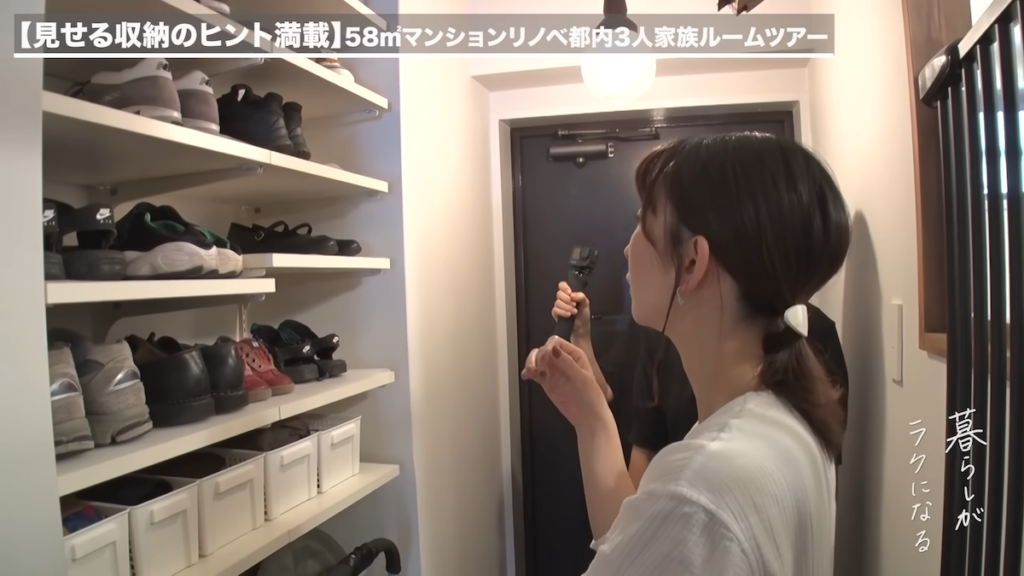 靴の収納にも可動棚