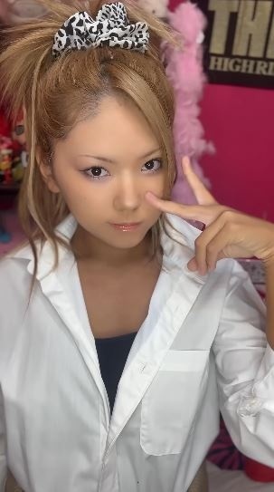 ギャルピがめっちゃ似合ってる