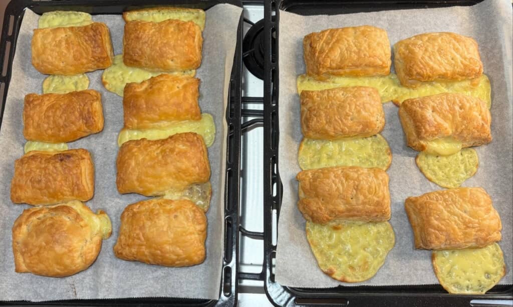 カスタードパイは中身が全部流出