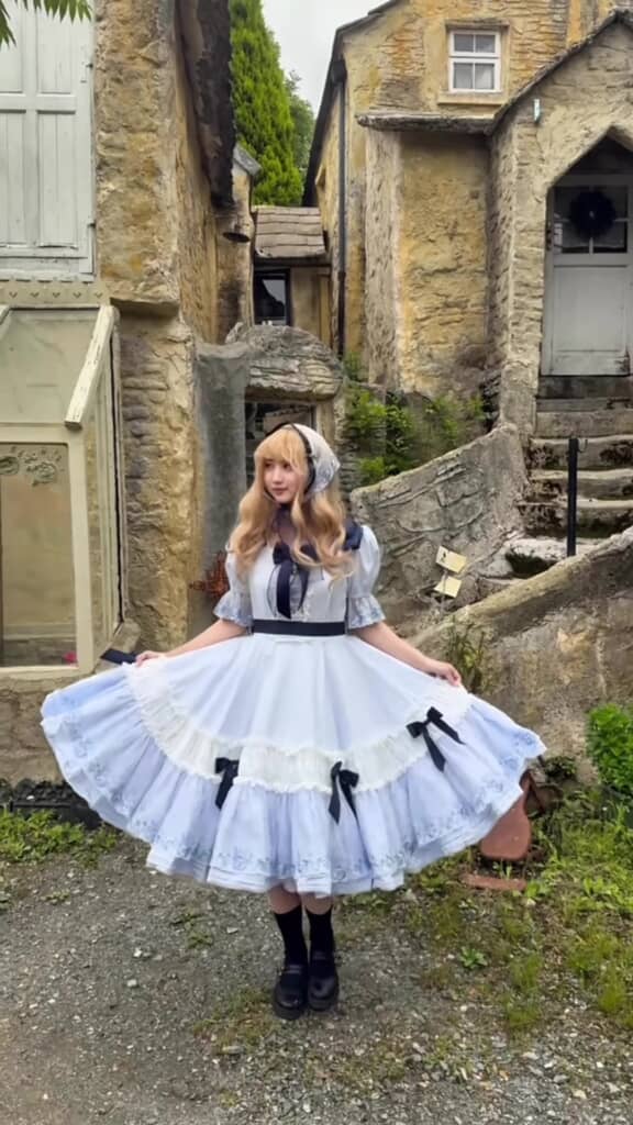 ロリィタ衣装着用例