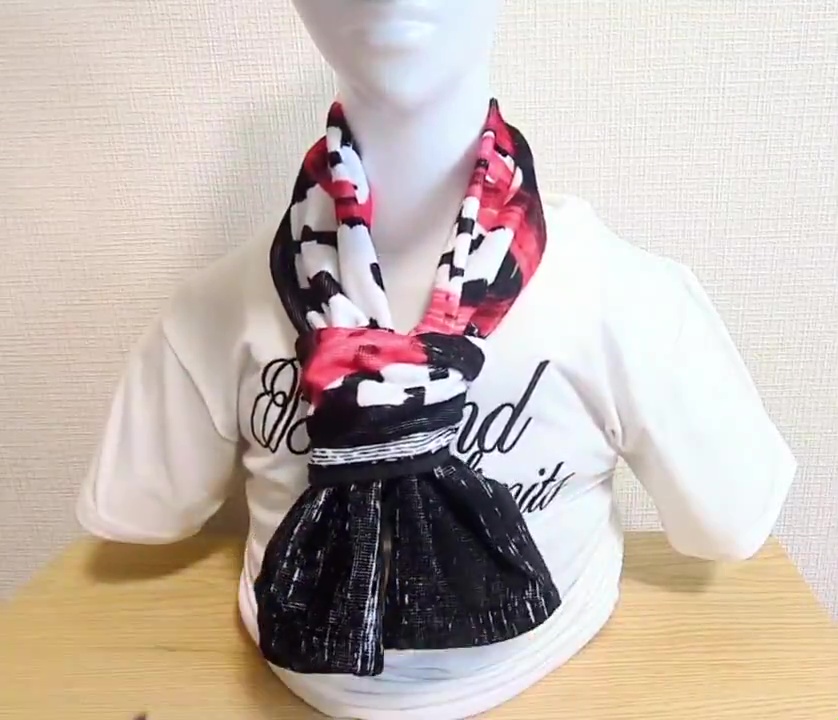 マフラータオルの便利な結び方・完成